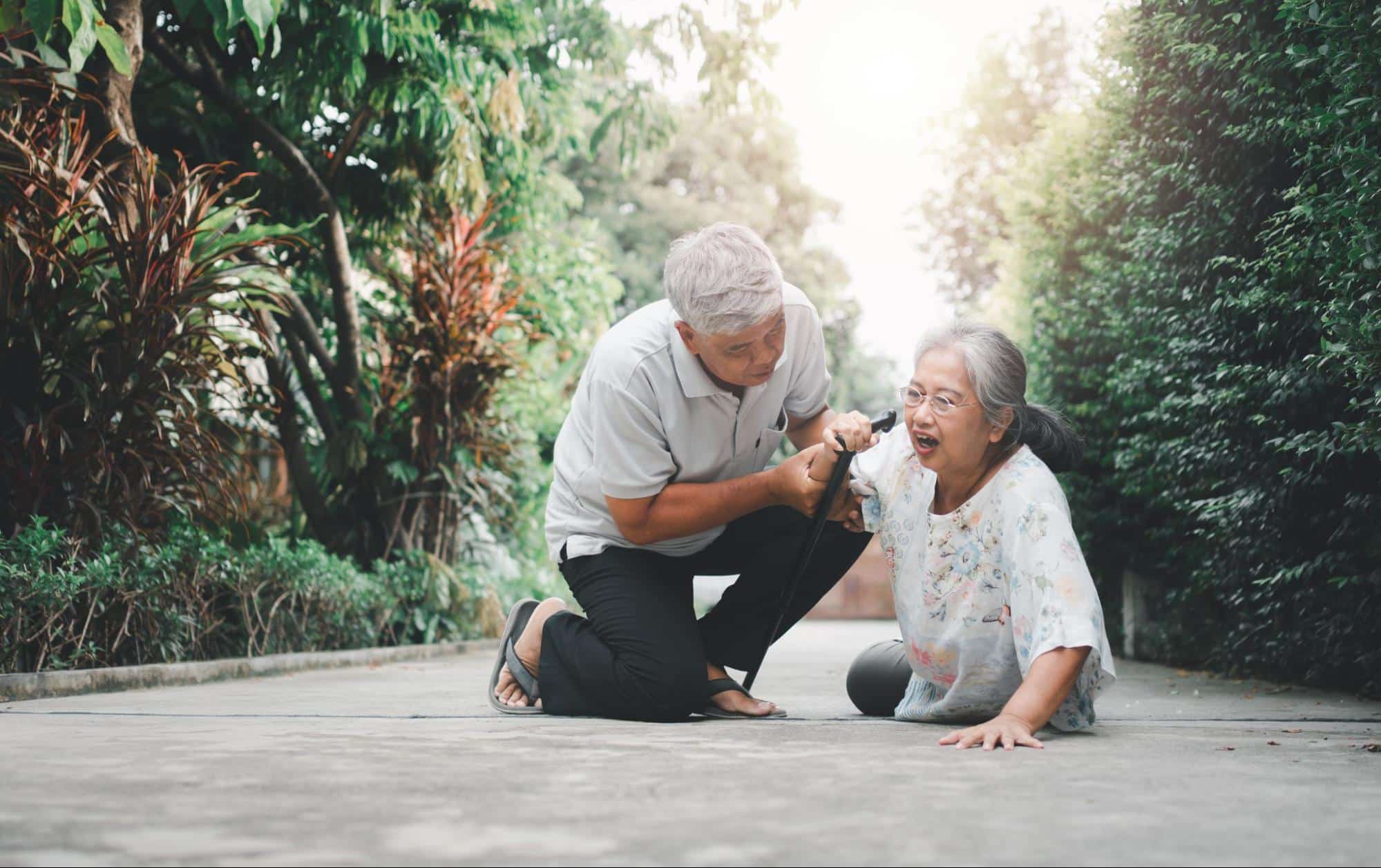 5 Important Fall Prevention Tips for Older Adults