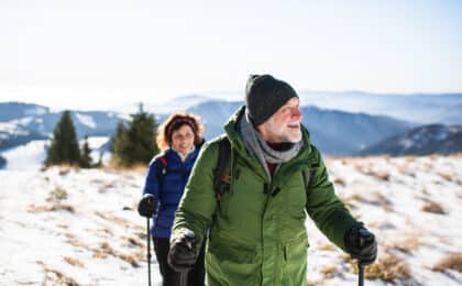 Équipement d&rsquo;hiver essentiel pour les aînés : restez au chaud et en sécurité